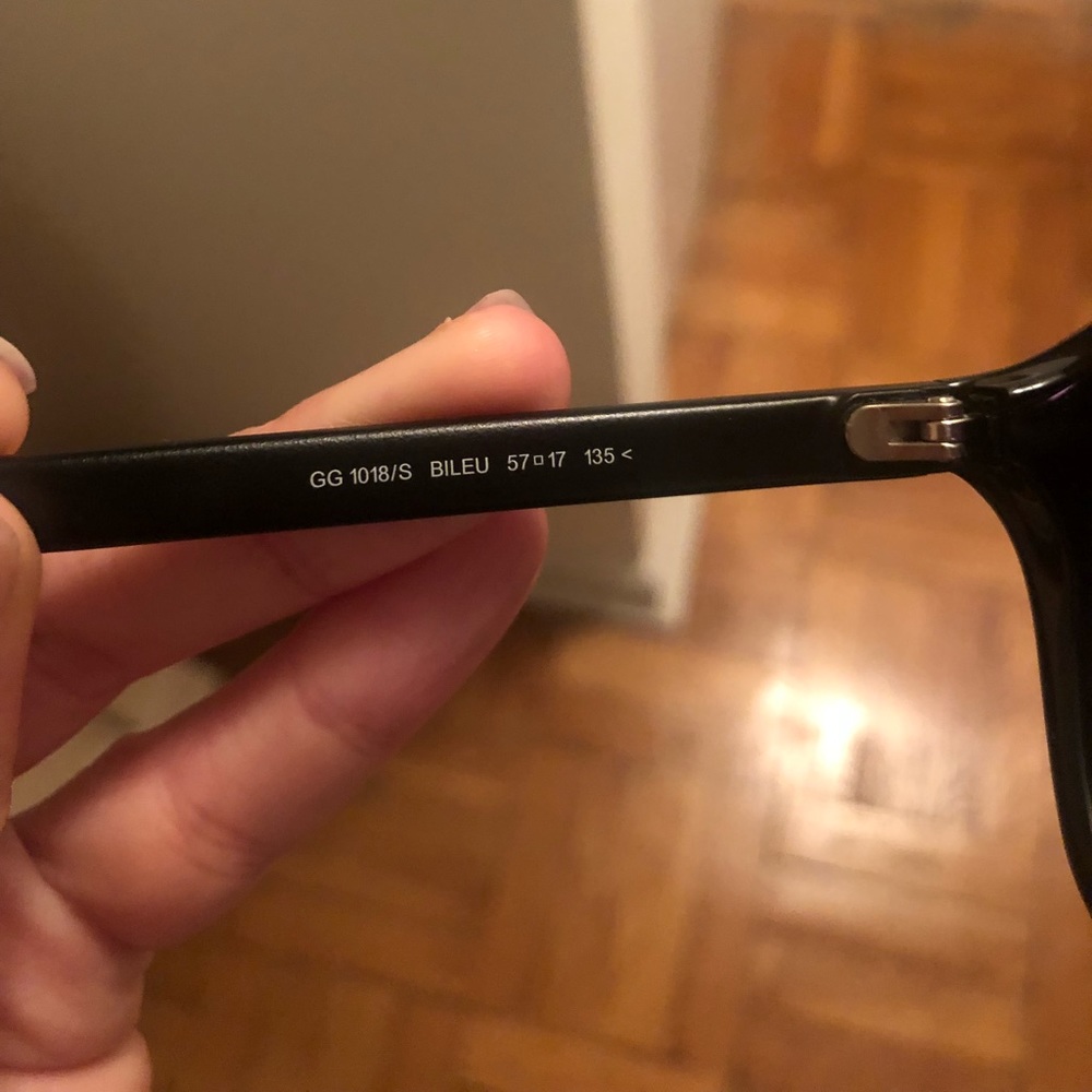 Gucci Aviators - Picture 6 of 6